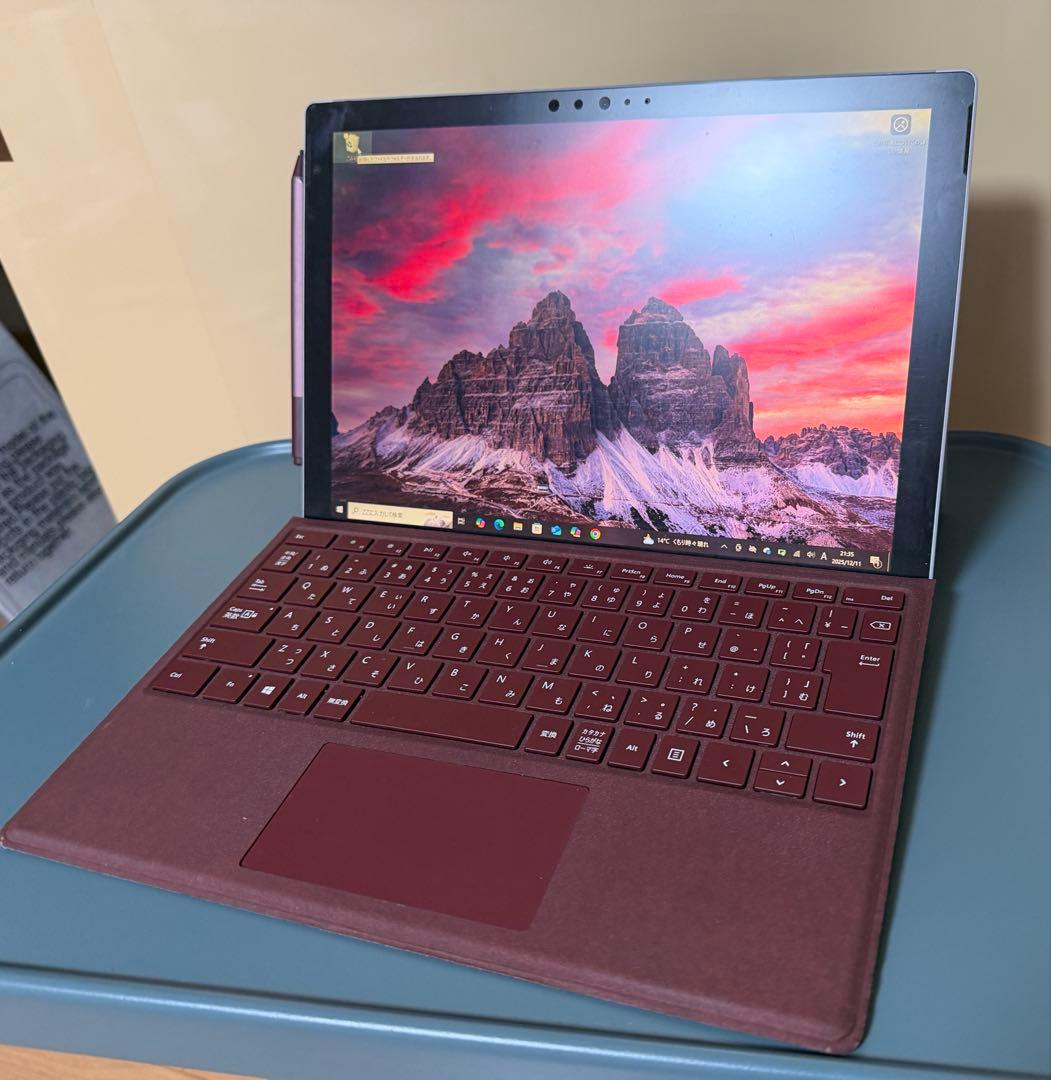 Microsoft Surface Pro (第5世代) Wi-Fiモデル