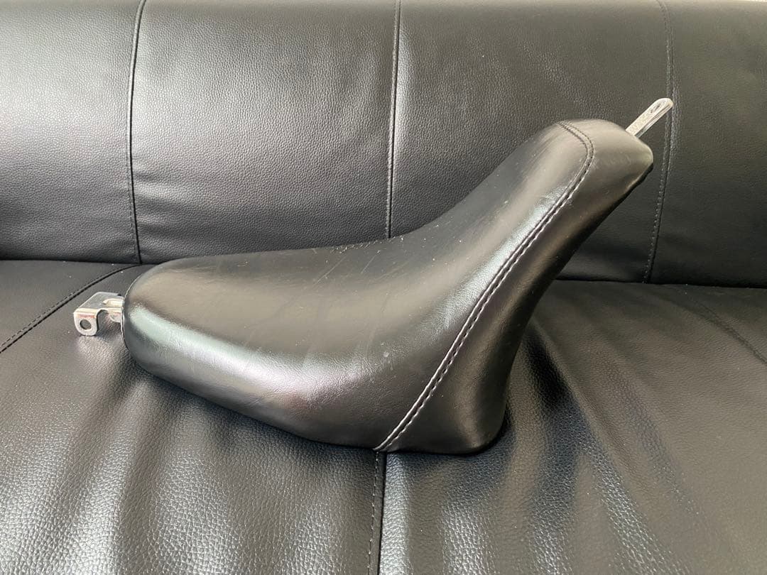 ラペラ　ソロシート　ハーレー　ショベル　リジット