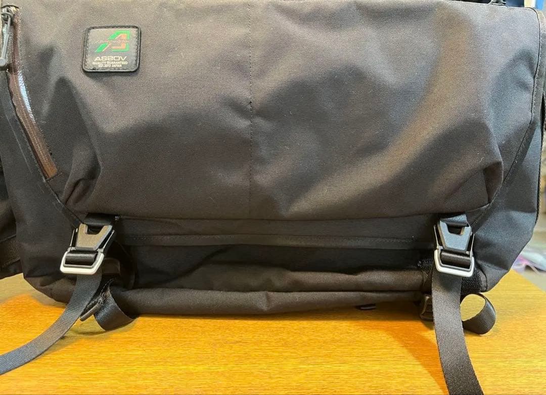 アッソブ メッセンジャーバッグ B4 30L 耐水 軽量 日本製 AS2OV