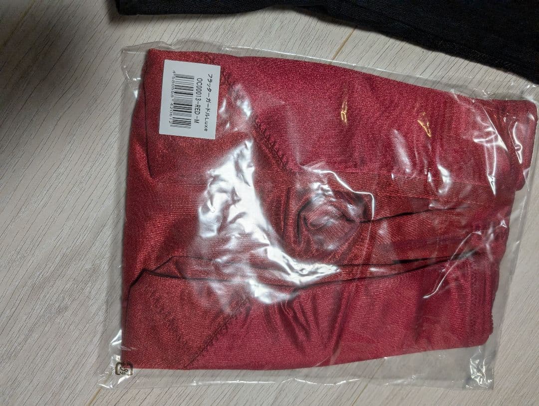 元鈴木さんバストリフトコルセットSophiaS　フラッターガードルLuxeМ