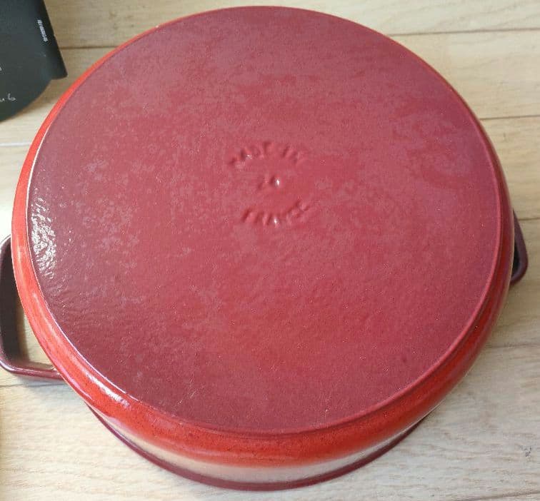 STAUB LA COCOTTE 赤 両手鍋24