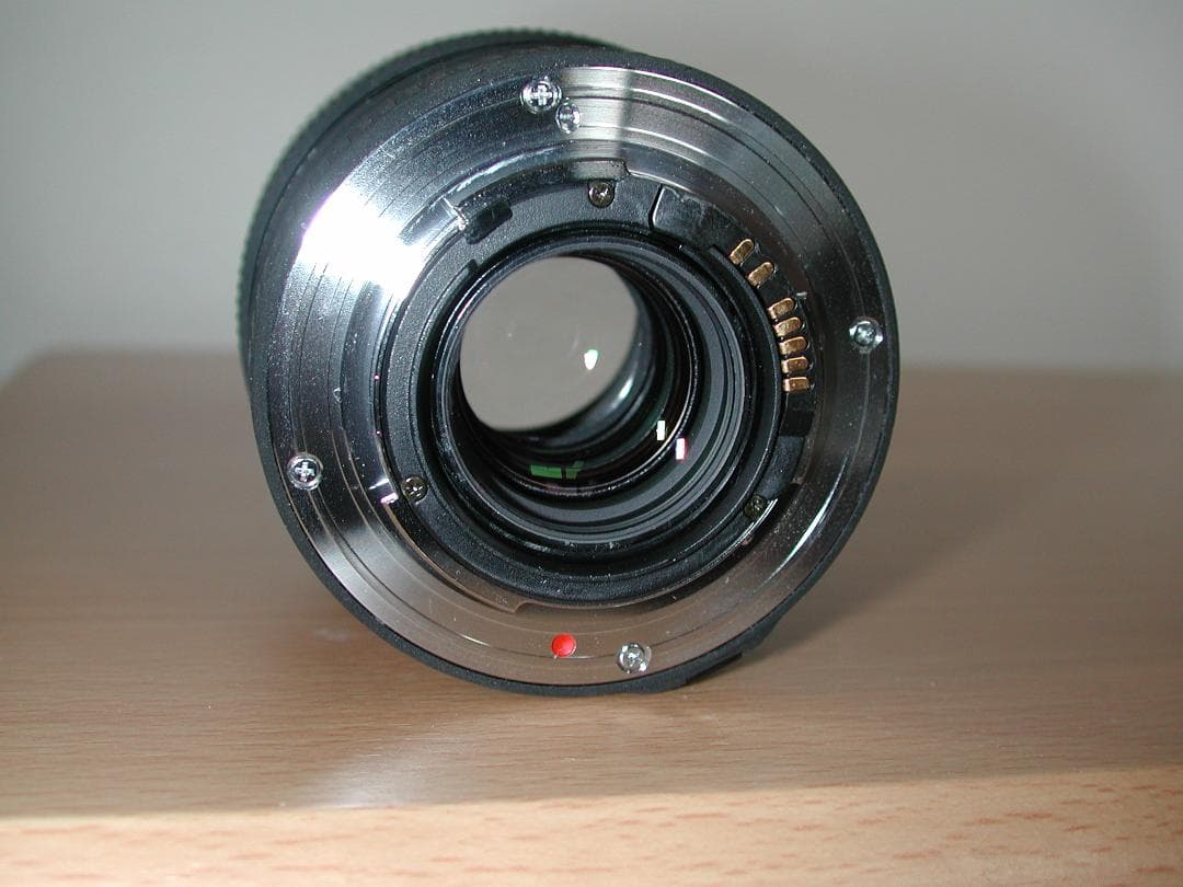 SIGMA 105mm F2.8 DG MACRO レンズ