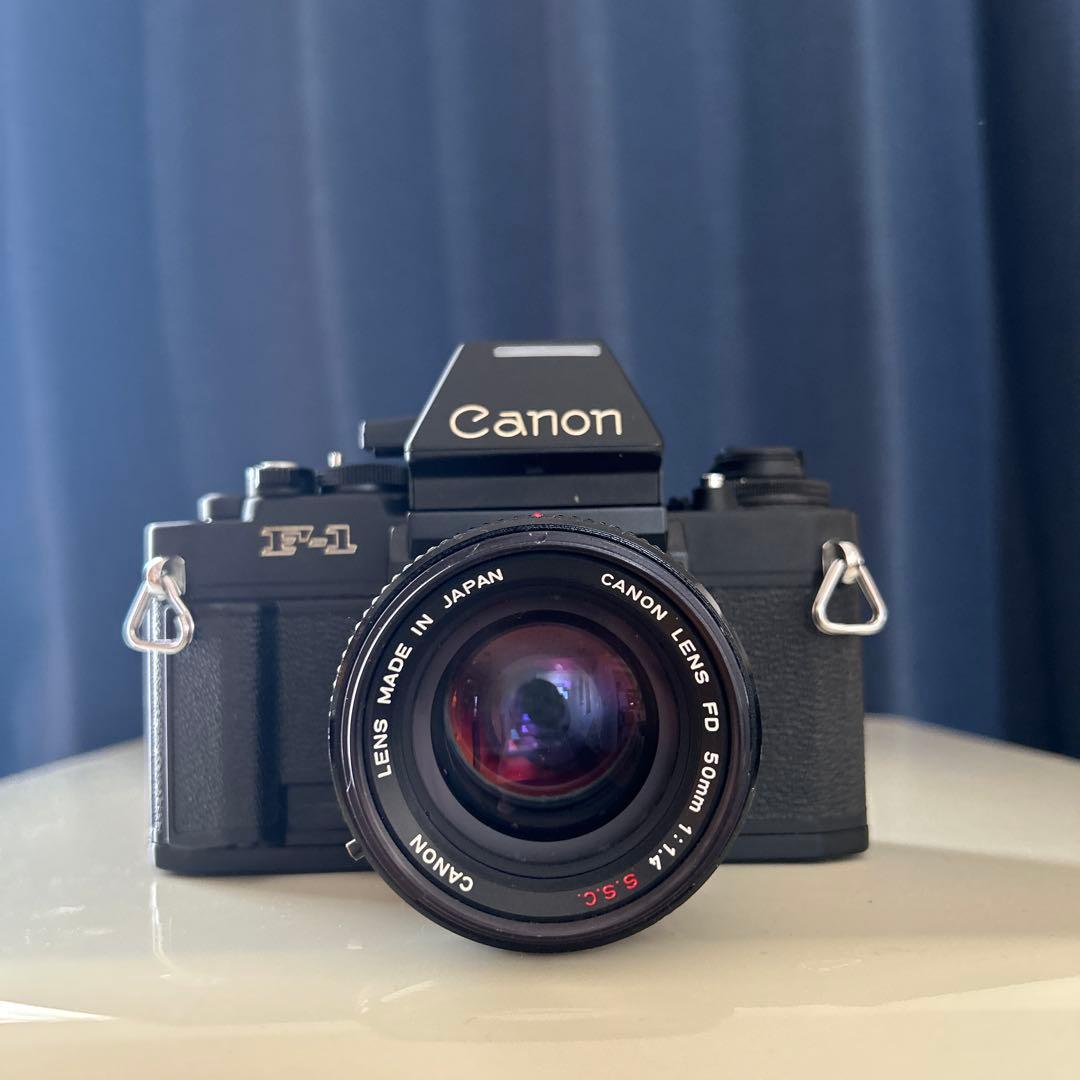 フィルムカメラ Canon new F-1