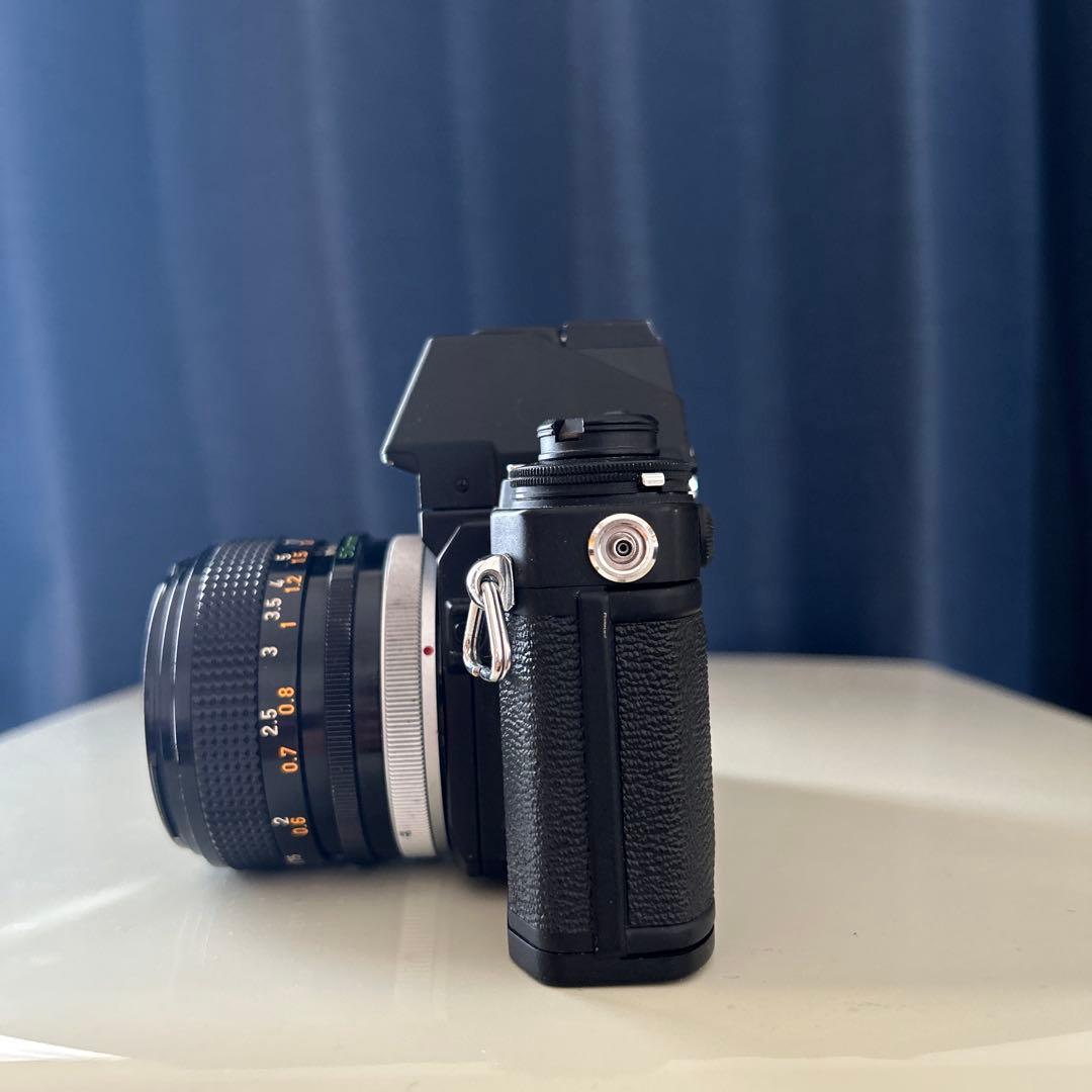 フィルムカメラ Canon new F-1
