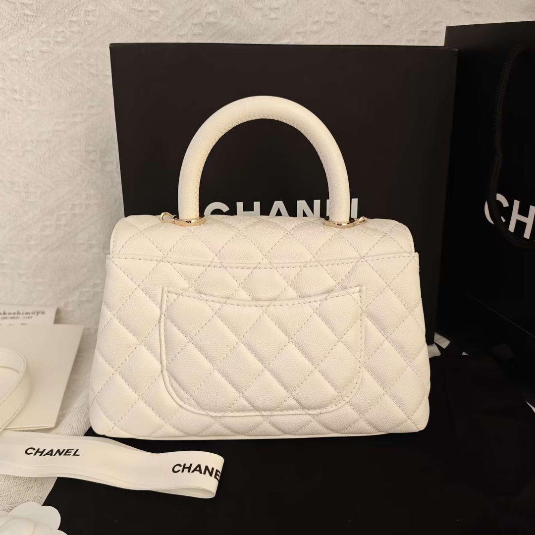 【実写画像】 ホワイト キルティング ハンドバッグ