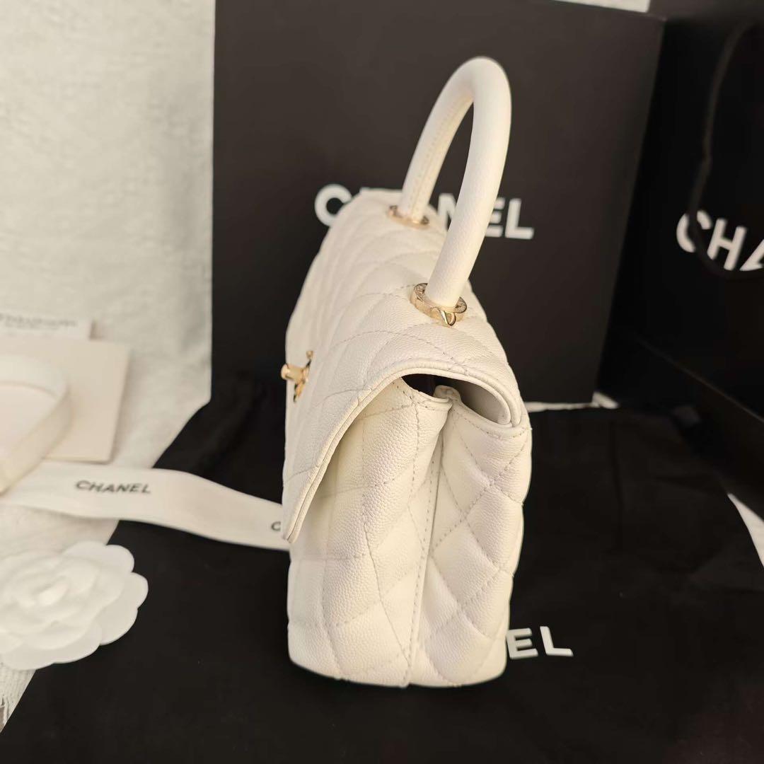 【実写画像】 ホワイト キルティング ハンドバッグ