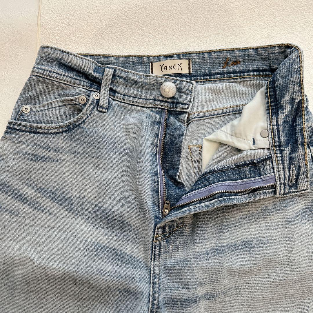 美品✨YANUK ヤヌーク ストレートデニム ボーイズ LEA ダメージ　24