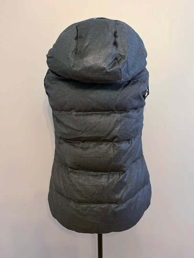 新品未使用✨DUVETICA デュベティカ ダウンベスト febedue 40