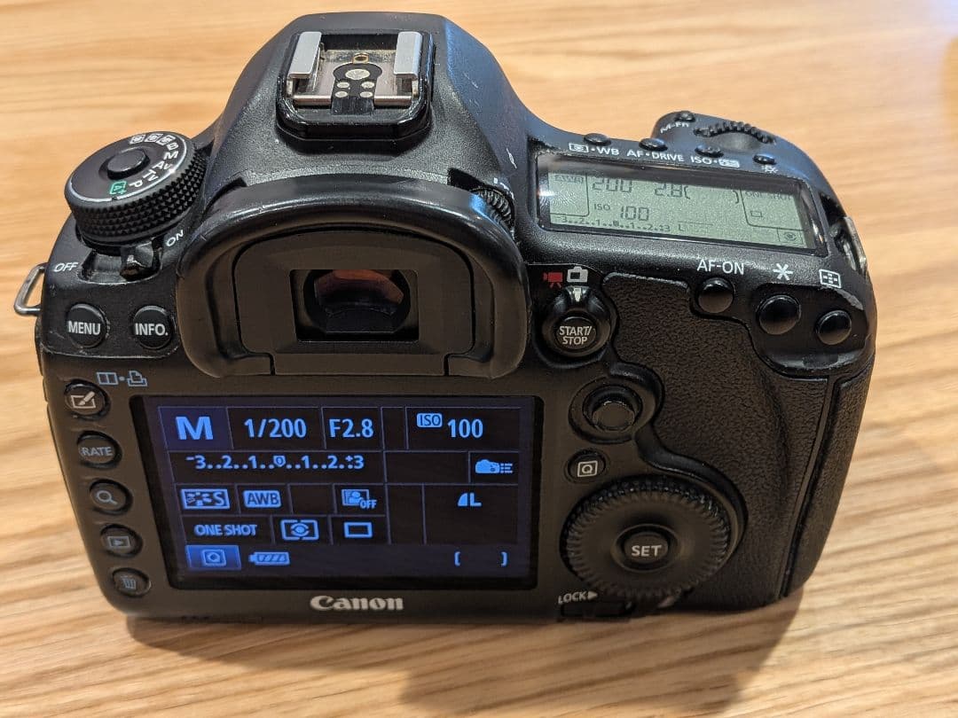 Canon EOS 5D Mark3 +おまけ（EF40mm F2.8 STM）