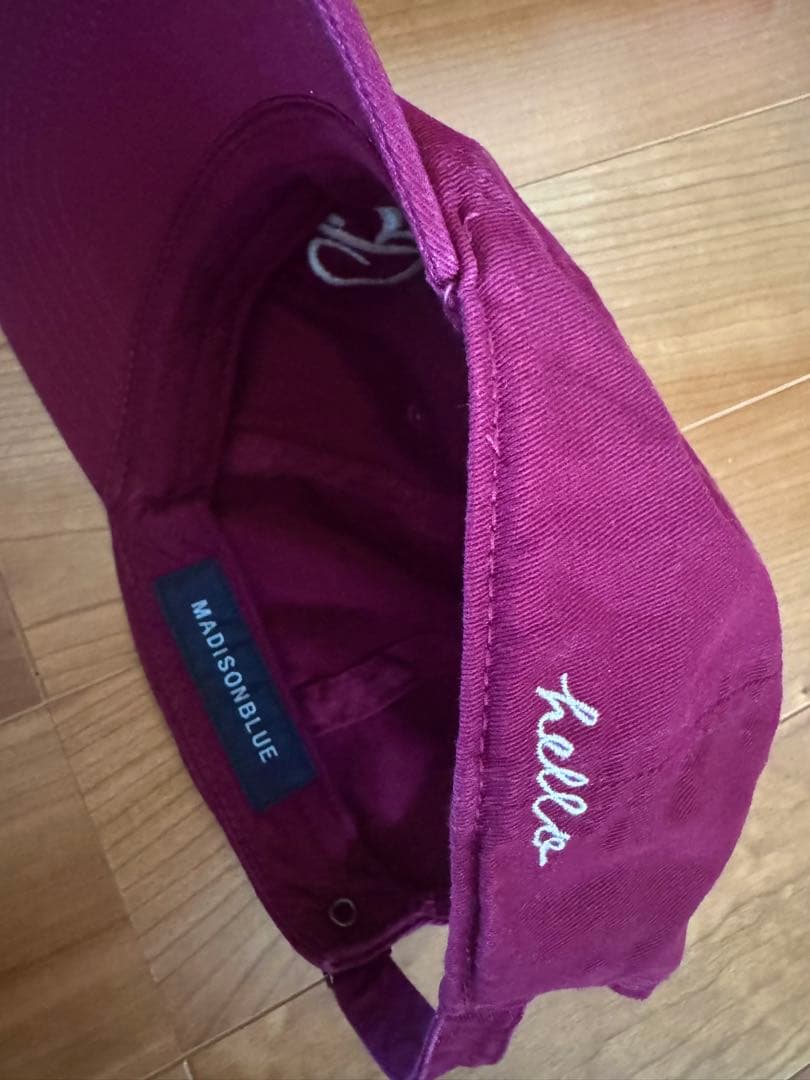 MADISONBLUE BORDEAUX Bキャップ