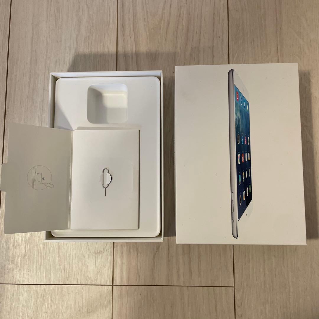 Apple iPad Mini2 64GB シルバー 本体