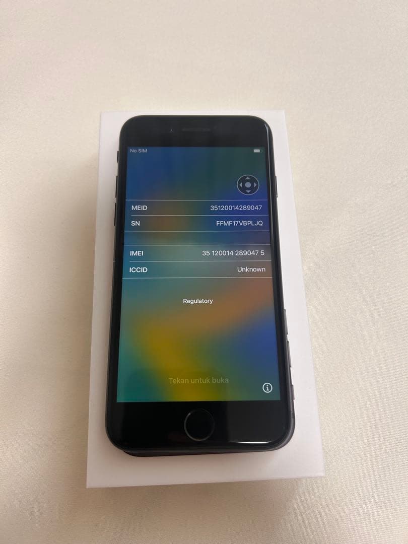 iPhone SE2 SIMフリー　ホームボタン、右縁タッチパネル故障
