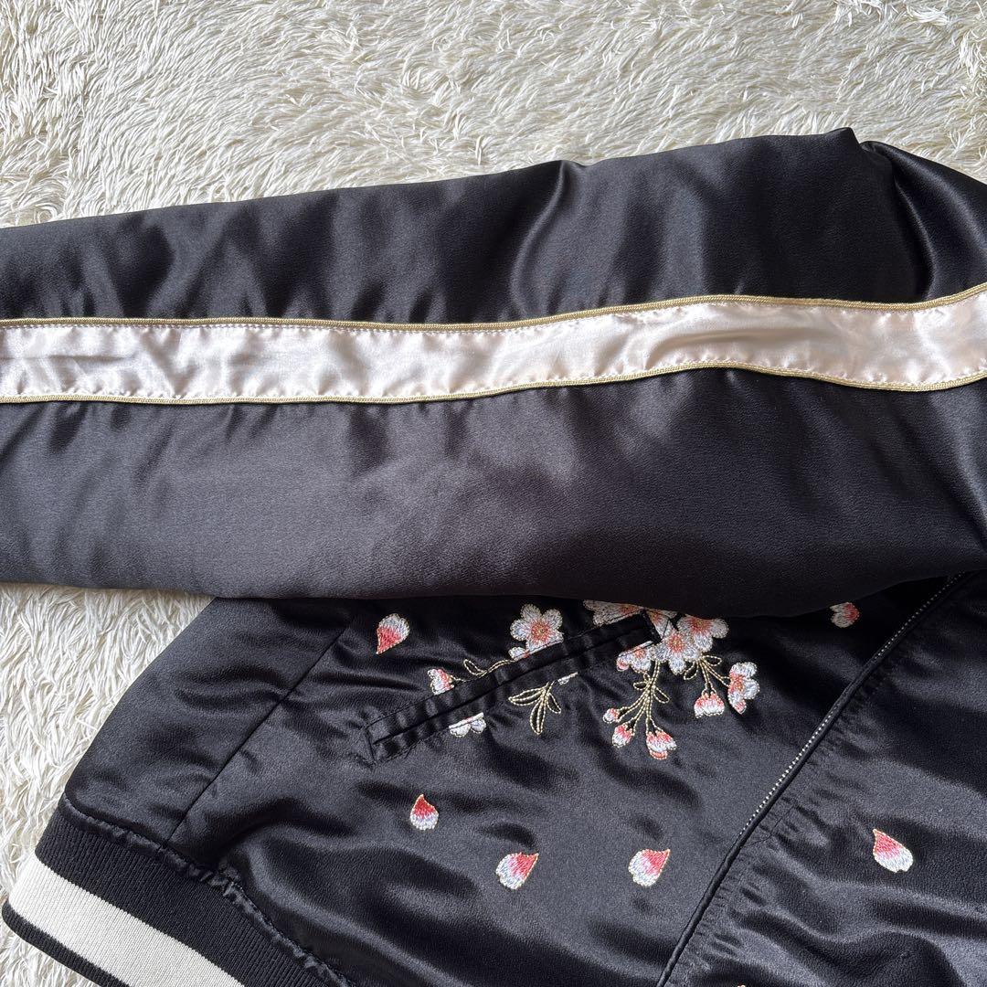 【超人気◎】抜刀娘　スカジャン　リバーシブル　桜　和柄　刺繍　美品　完売モデル
