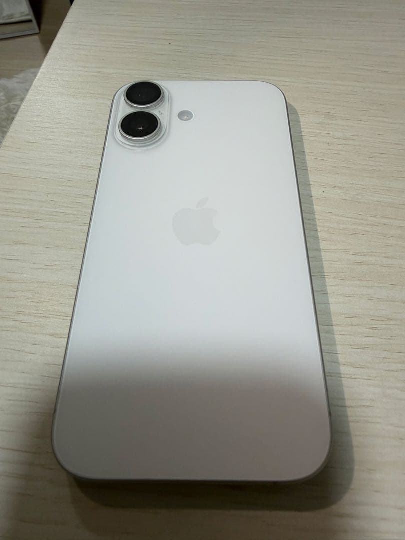 Apple iPhone 17 ホワイト 本体　箱あり