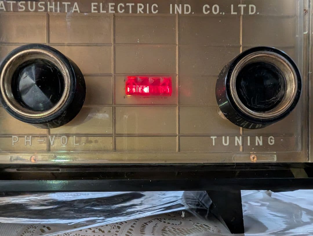 珍品ナショナレトロ真空管ラジオ史に残るラジオ　DX-350　bluetooth