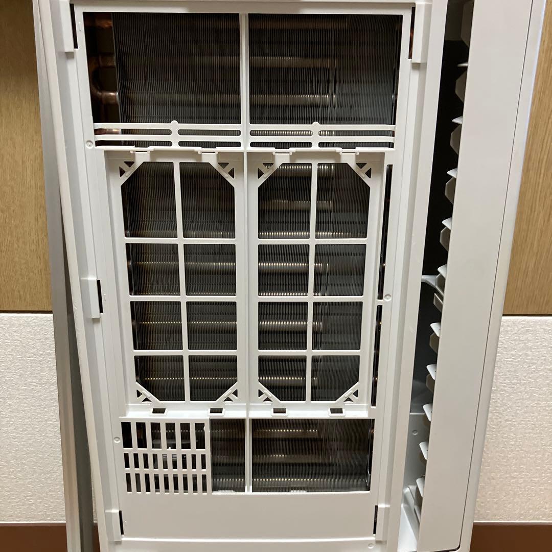 【極美品】CORONAルームエアコンCW-1617冷房