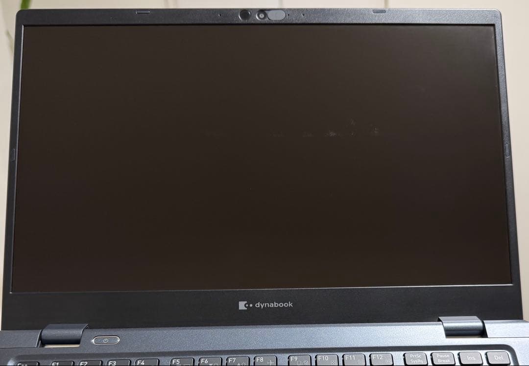 累積407 東芝 GA83/XY 16GB Office 2024年 顔認証