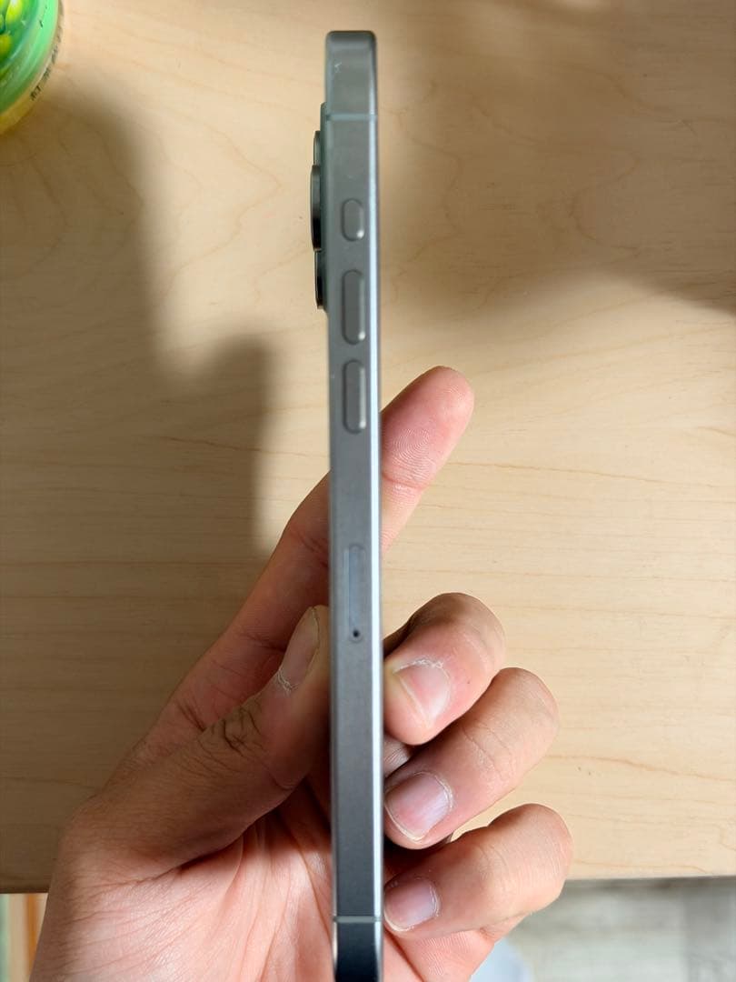 iPhone 15 pro max 256GB simフリー