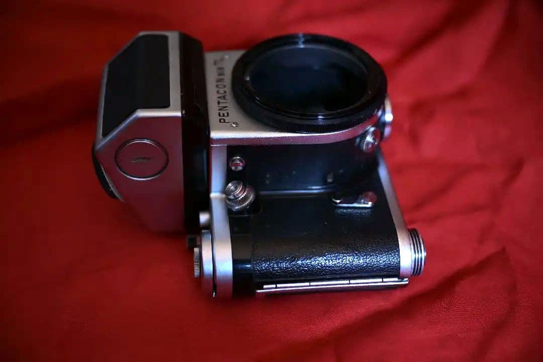 PENTACON six TL 中判フィルムカメラ、レンズ無し　作例あり