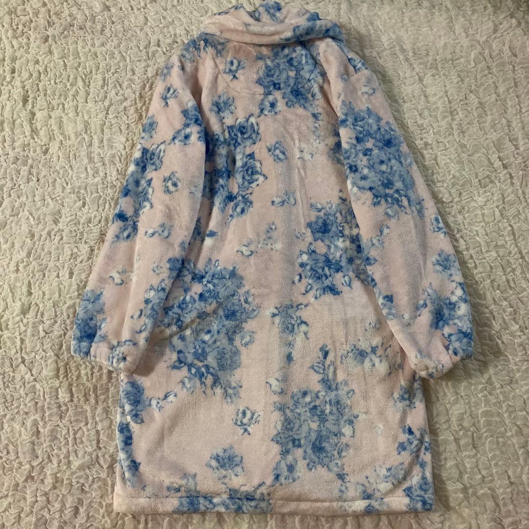 ナルエー　花柄　パジャマ　フリー