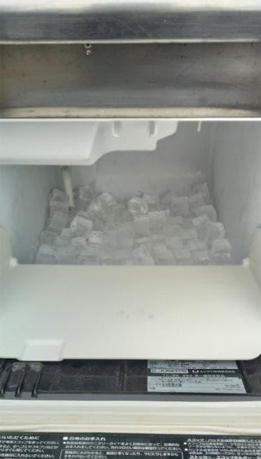 IM-25M　ホシザキ業務用製氷機　AC100V　能力25kg/day　整備済