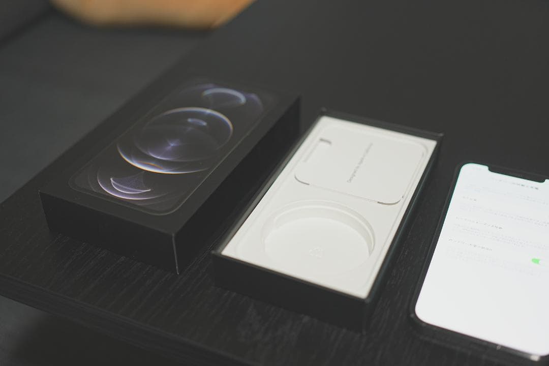 iPhone12 Pro グラファイト 256GB SIMロックなし