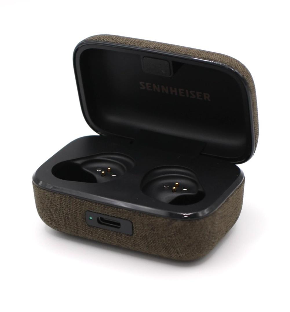 Sennheiser MOMENTUM True Wireless 4 ケース