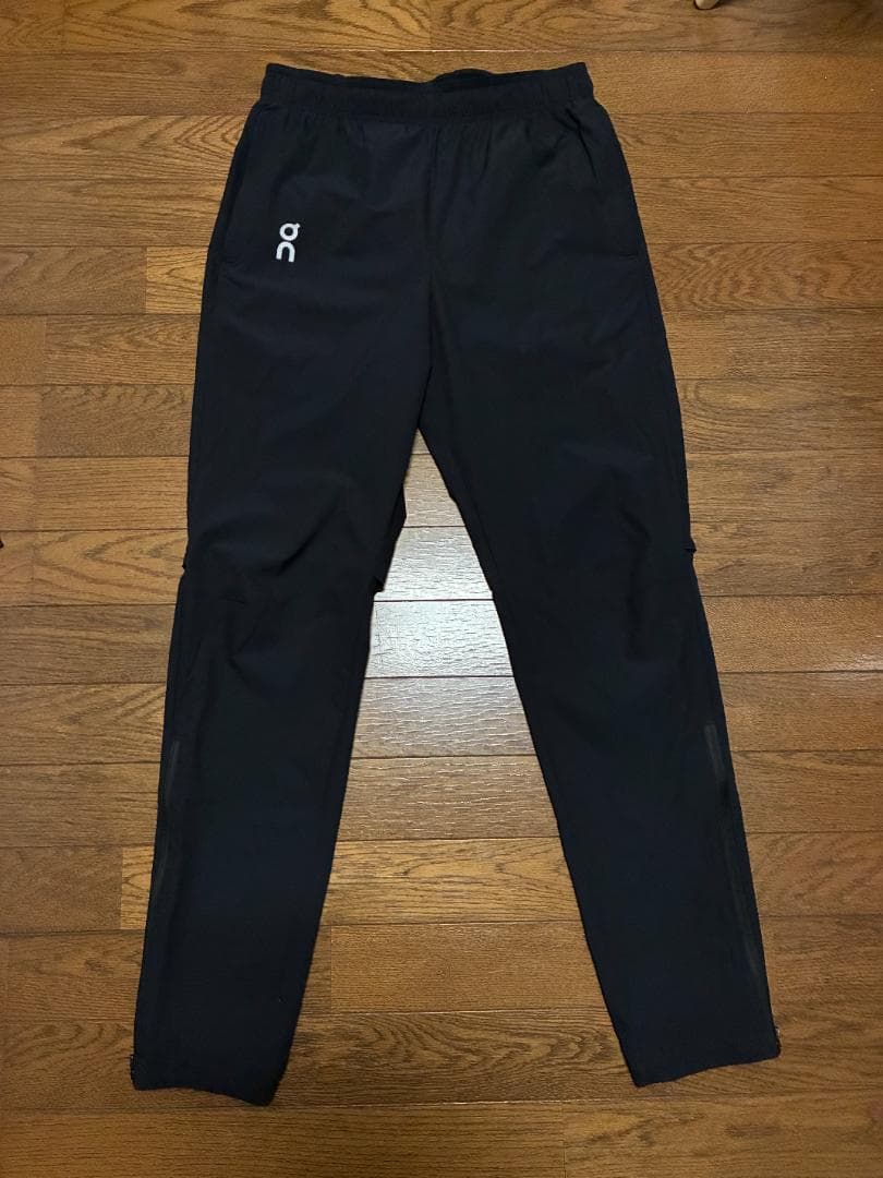 On、CORE PANTS（サイズXS）