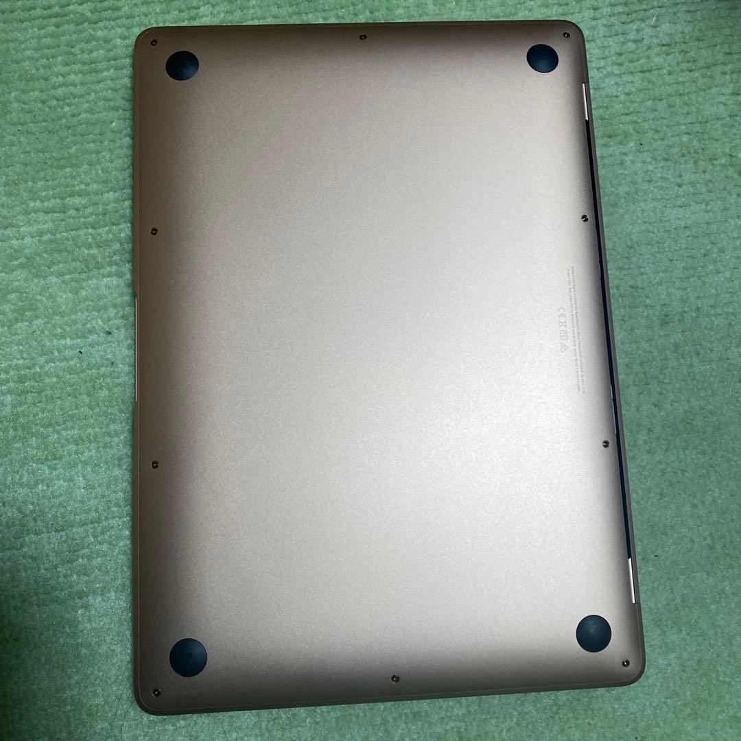 な*な様 限定値下げ　M1 MacBookAir 16GB 1TB バッテリー1