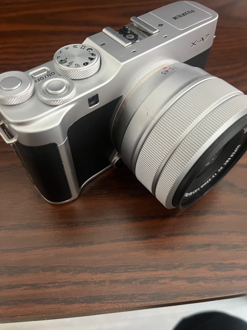 FUJIFILM ミラーレス一眼カメラ X-A7レンズキット シルバー