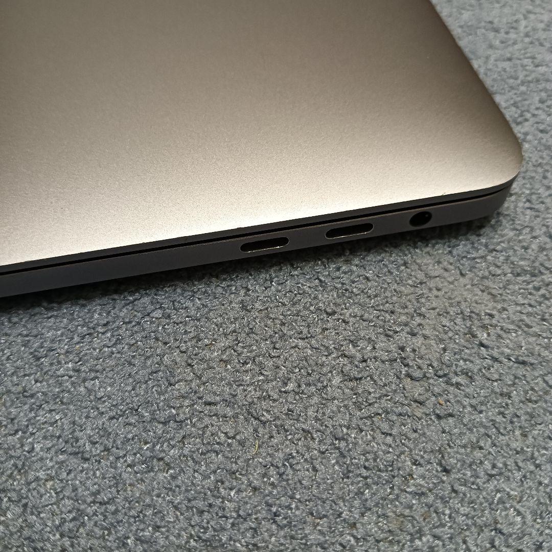 MacBook pro 15インチ i9-32GB-1TB
