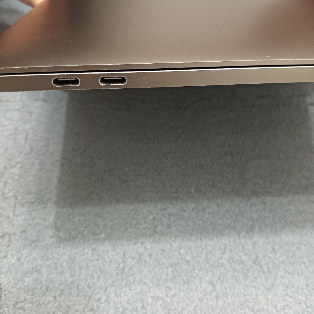 MacBook pro 15インチ i9-32GB-1TB