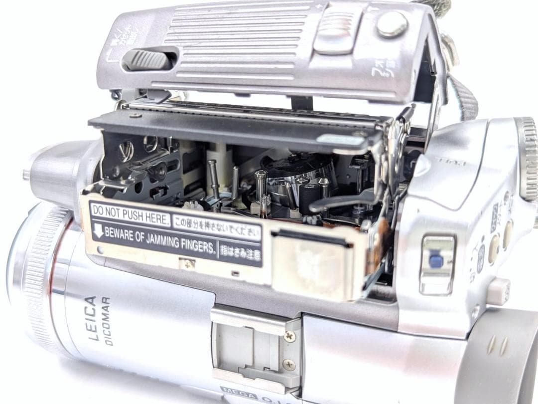 miniDVのダビングに Panasonic ビデオカメラ NV-GS250 3