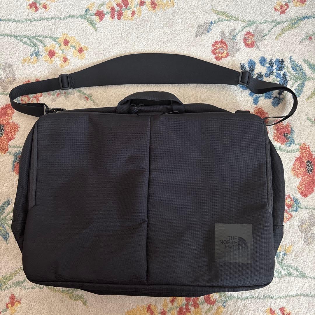 d*a様 ノーフェイス シャトル3ウェイデイパック