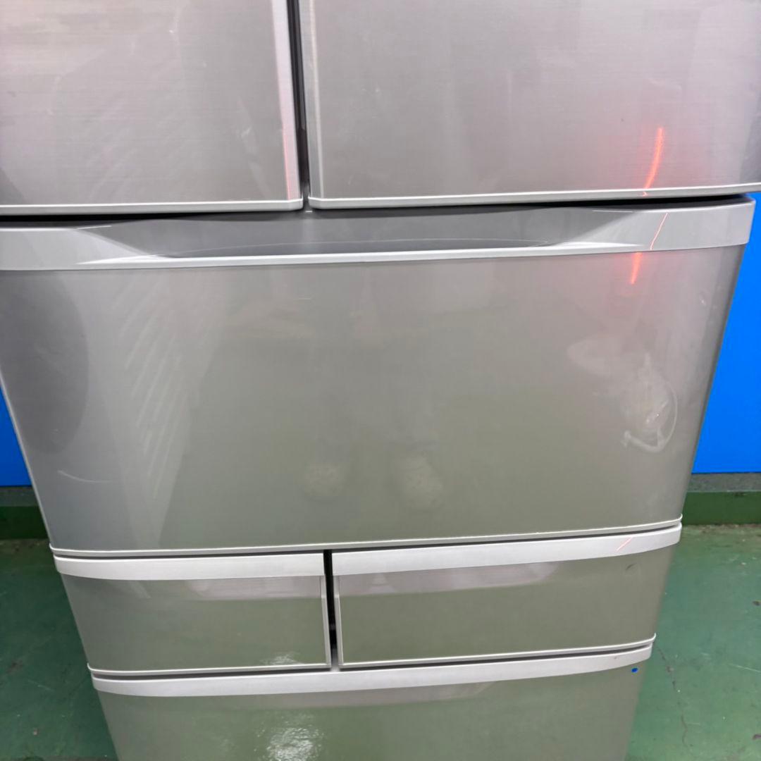 642 ファミリー向け　大型冷蔵庫　6ドア　観音開き　フレンチドア　400L強