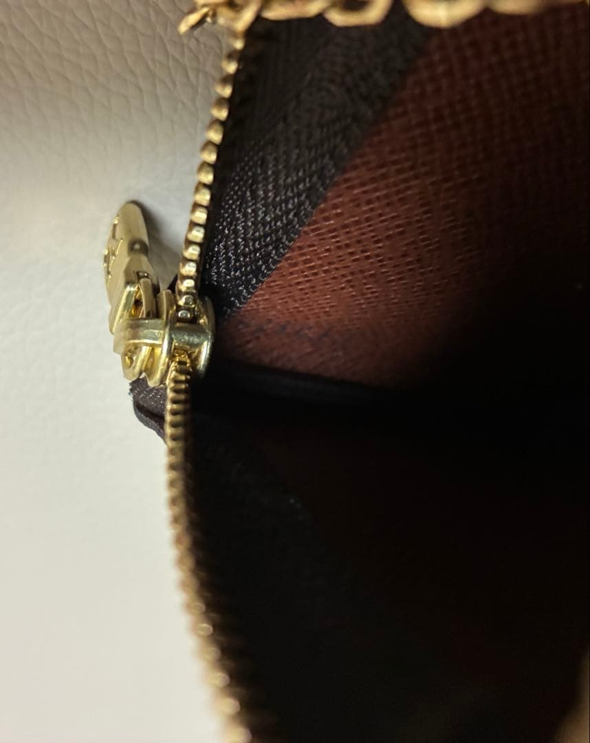 LOUIS VUITTONカードキーケースポシェットクレ