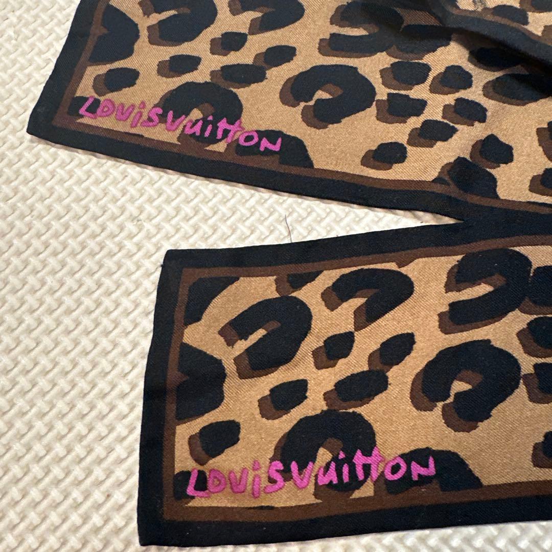 ルイ・ヴィトン ヒョウ柄 スカーフ　バンドー