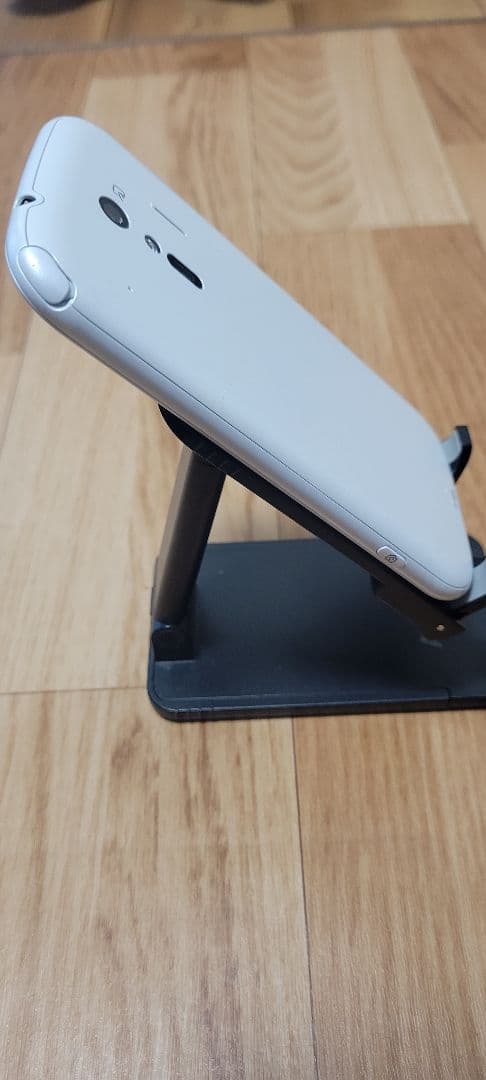 不二商会さん専用【2台セット】docomo らくらくスマートフォン F-42A