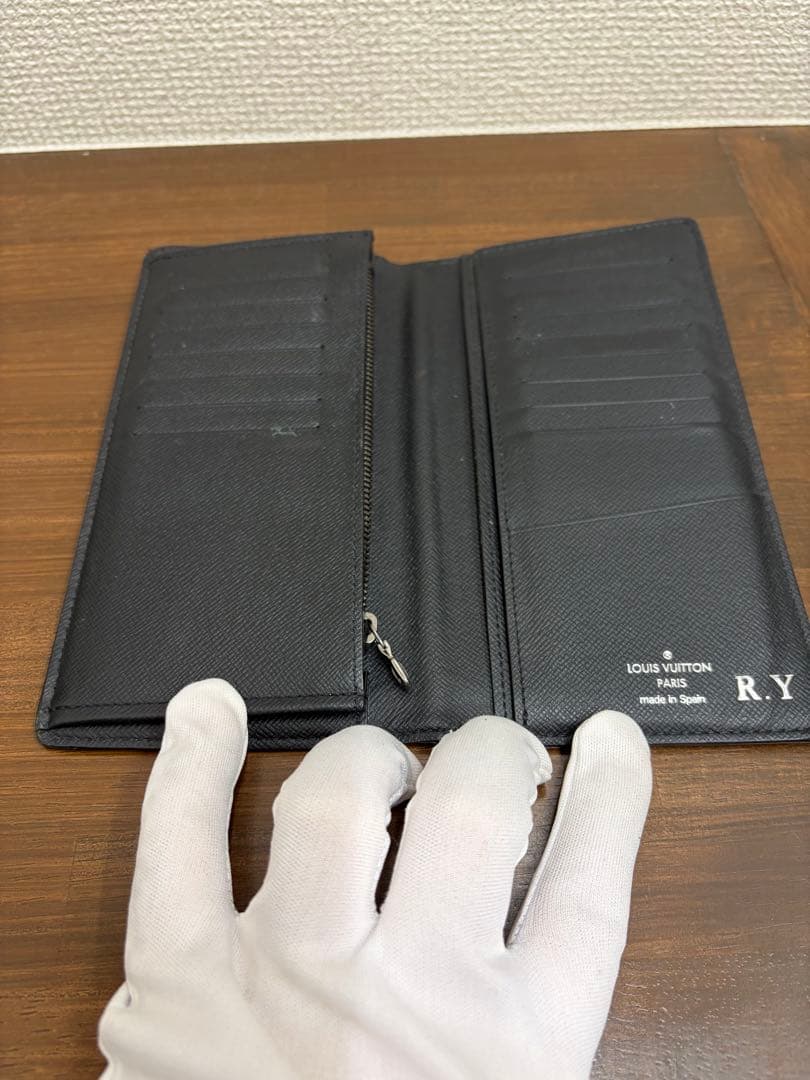 LOUIS VUITTON エクリプス ポルトフォイユブラザ　イニシャル入り