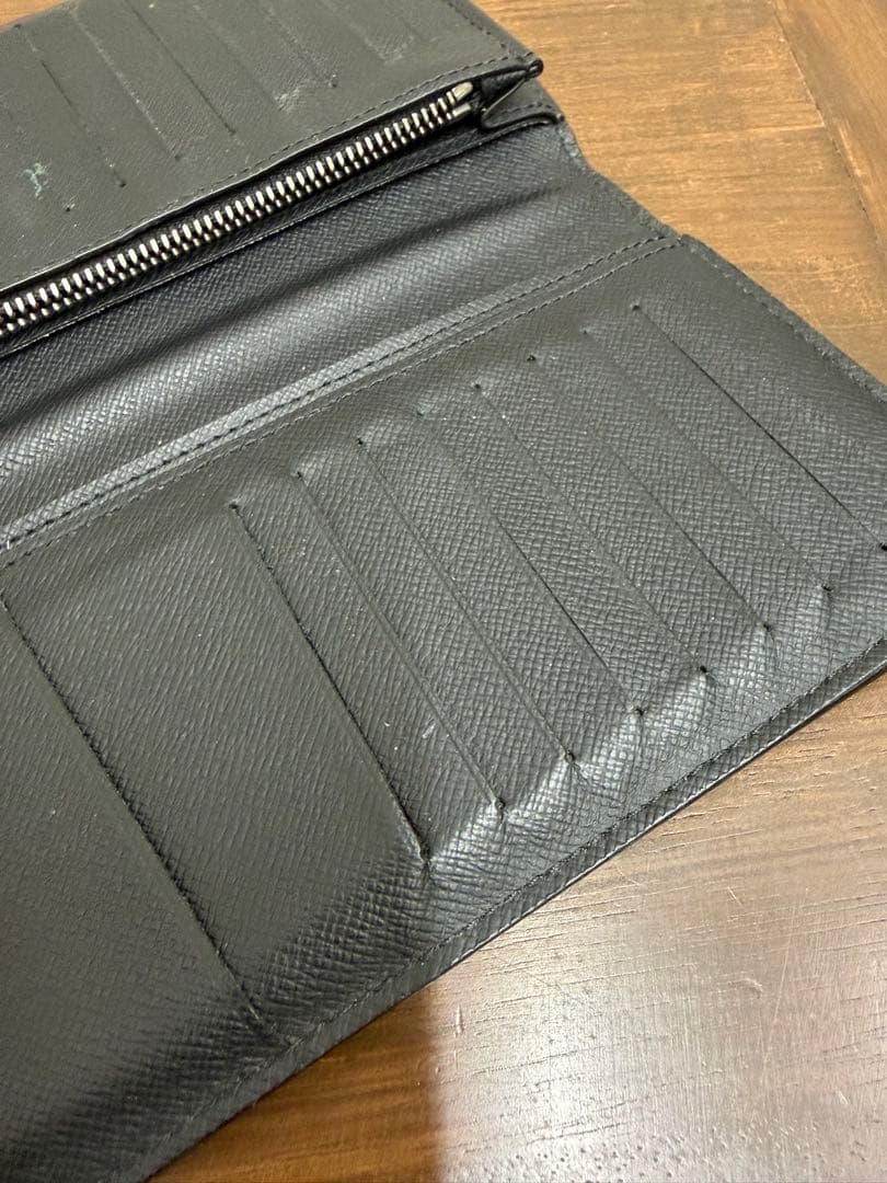 LOUIS VUITTON エクリプス ポルトフォイユブラザ　イニシャル入り