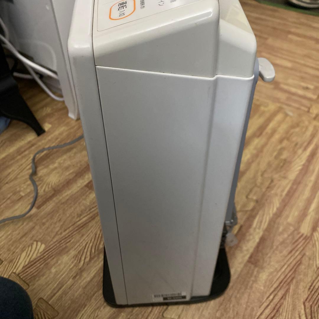 リンナイ ガスファンヒーター RC-U2401E ホワイト 2019年製