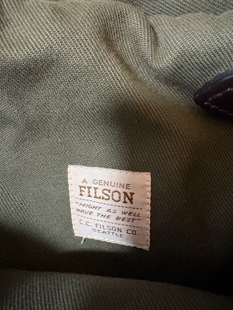 フィルソン　カーキ ラギッドツィルトートバッグウィズジッパー