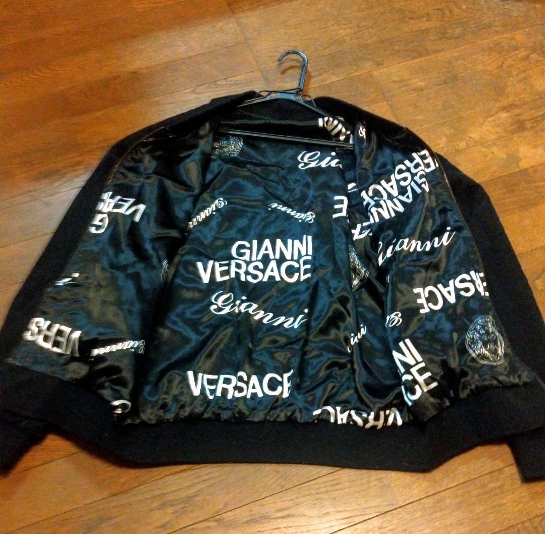間もなく削除予定　再値下げ　Gianni Versace ベルサーチ
