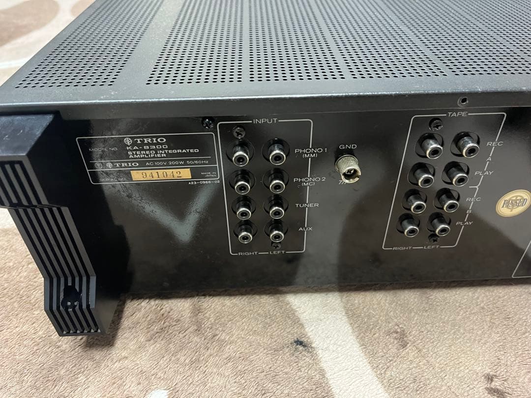 TRIO KA-8300 プリメインアンプ