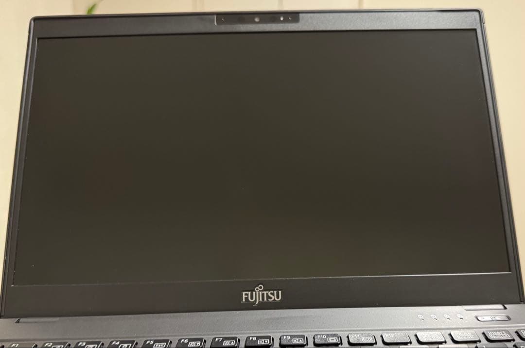 累積2087 富士通 U939/B 256GB Office 顔/指紋認証