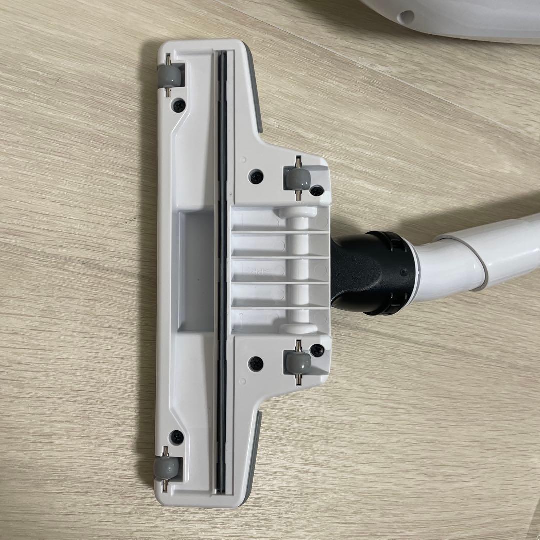 Makita CL285FDZW 充電式クリーナー