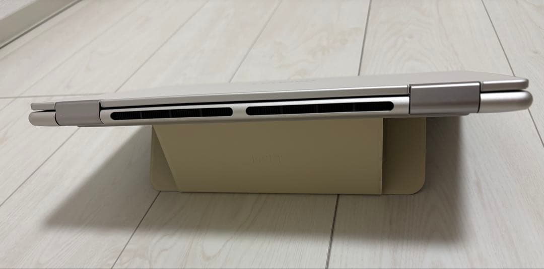 Lenovo Yoga 7i 2-in-1 Gen 10 14型 メモリ16GB