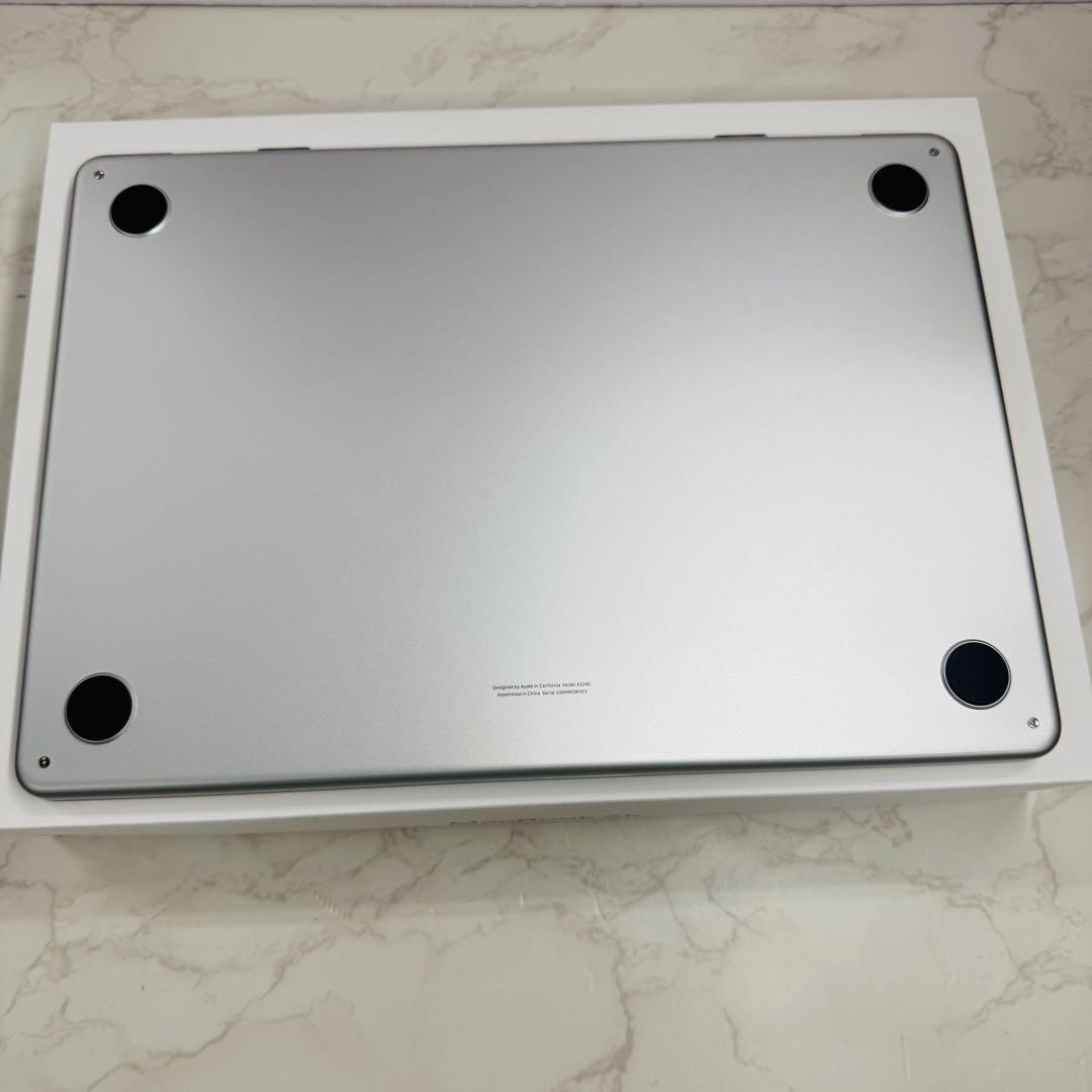 保証付き MacBook Air 2025 M4 16GB 512GB