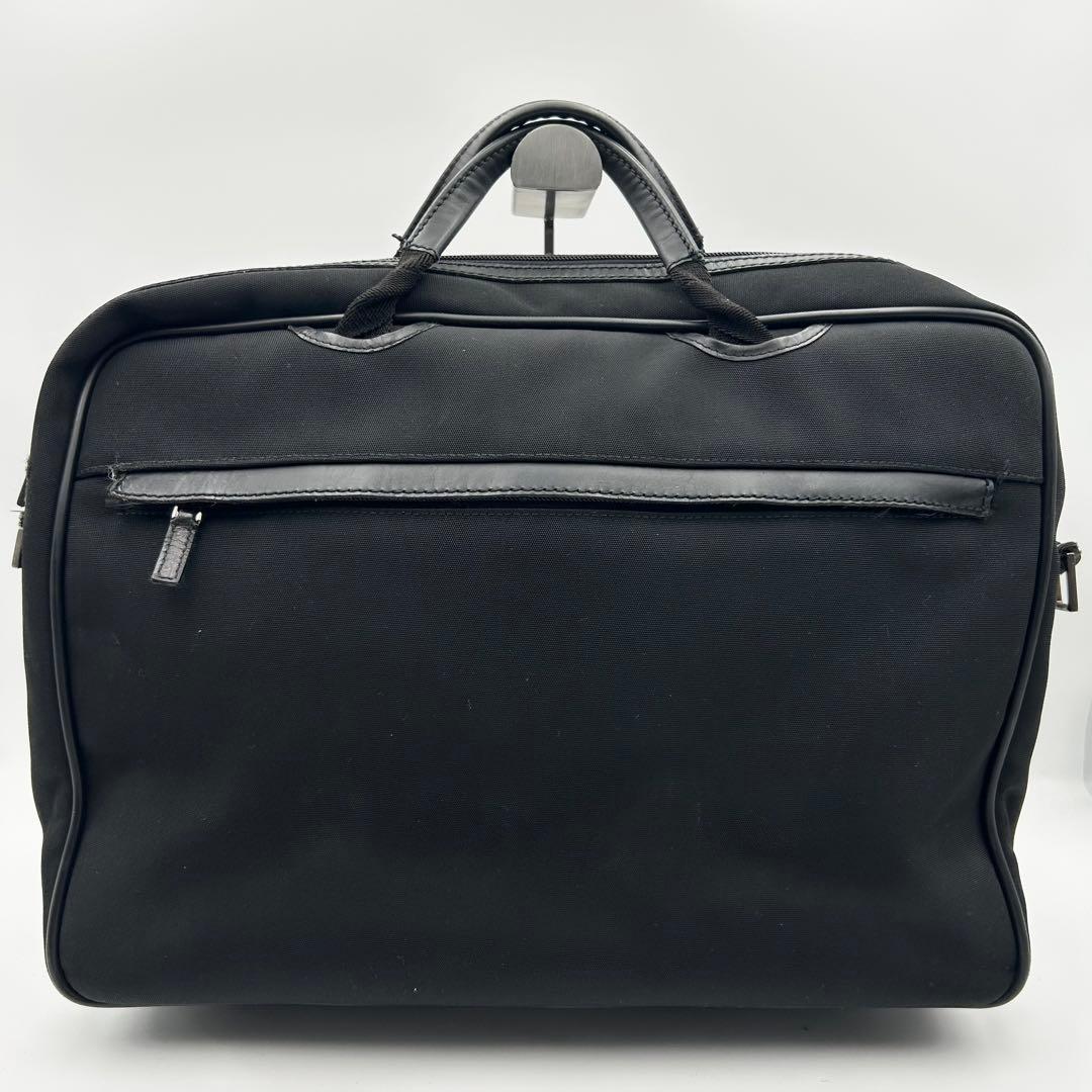 グッチ GUCCI ビジネスバッグ 2way ブラック レザー 大容量 A4収納