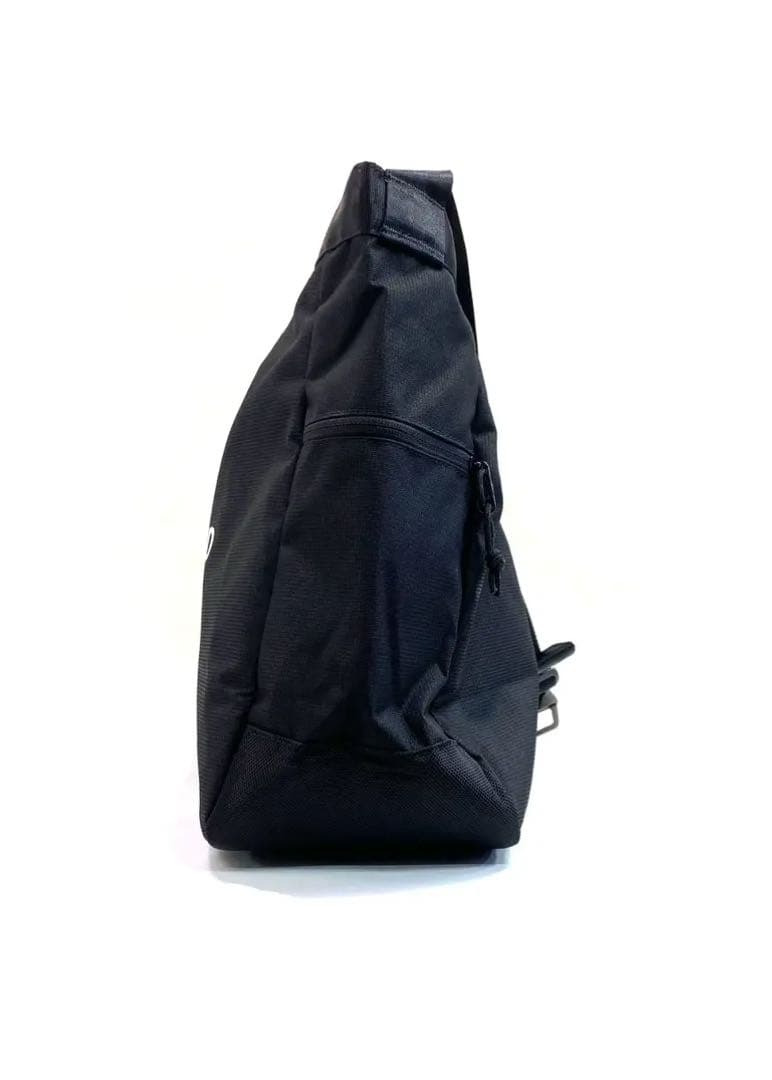 23AW hide and seek chromeメッセンジャーバッグ